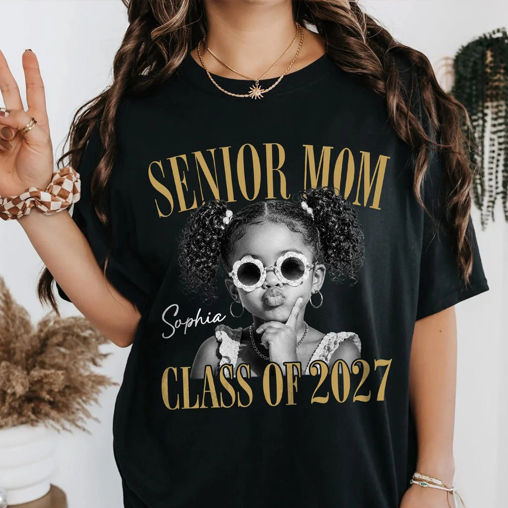 Custom Photo Retro Senior Mom 2027 Shirt, Personalized Shirt, Class of 2027 Gift, High School Graduation Tee