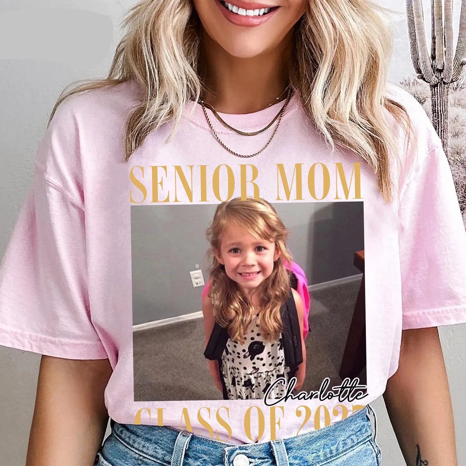 Custom Photo Senior Mom Shirt, Personalized Shirt, Class of 2027 Gift, Graduation Gift